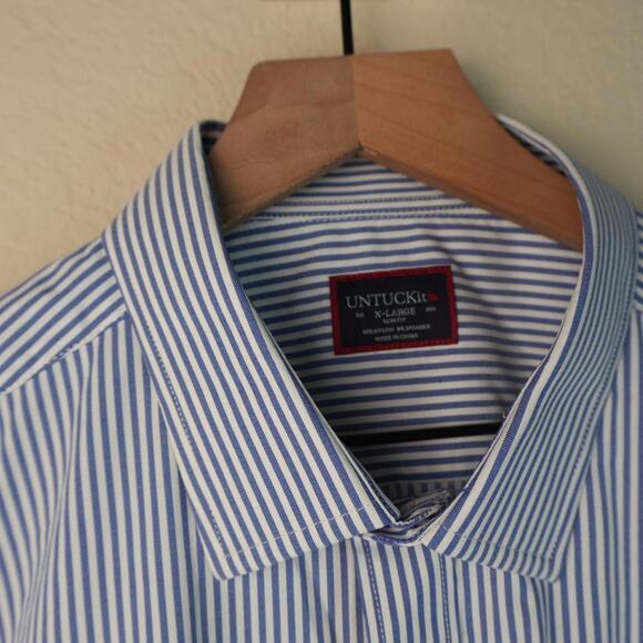 UNTUCKit Shirt Men's XL Blue Striped - Picture 3 of 5
